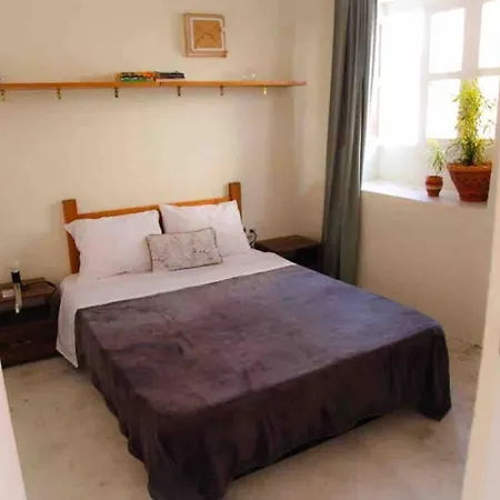 Сasa de vacaciones Great Location ! 4 Bedroom In The Heart Of *