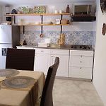 Great Location ! 4 Bedroom Home In The Heart Of Cartagena