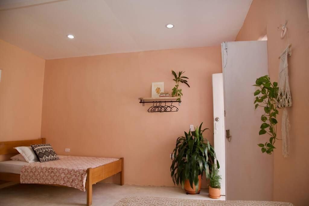 Great Location ! 4 Bedroom In The Heart Of Сasa de vacaciones *