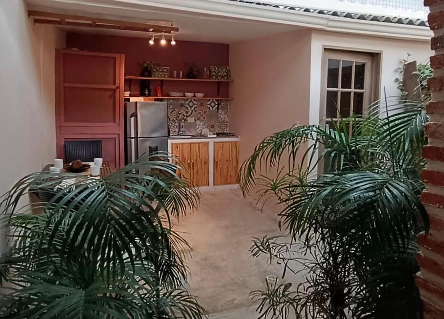 Great Location ! 4 Bedroom In The Heart Of