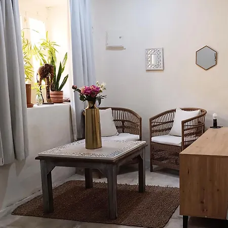 Great Location ! 4 Bedroom In The Heart Of Cartagena