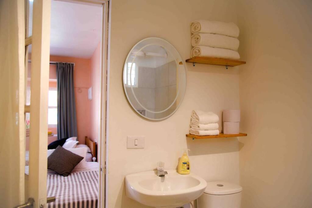 Great Location ! 4 Bedroom In The Heart Of Casa de férias Cartagena