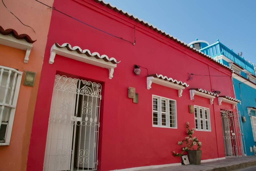 Great Location ! 4 Bedroom In The Heart Of Casa de férias