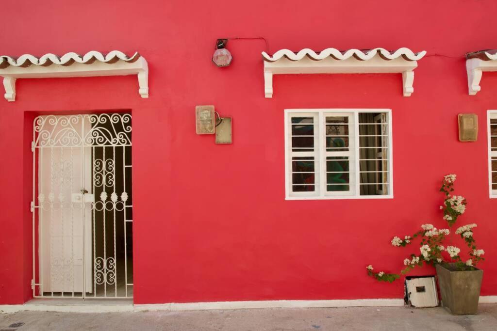 Great Location ! 4 Bedroom In The Heart Of Casa de férias *
