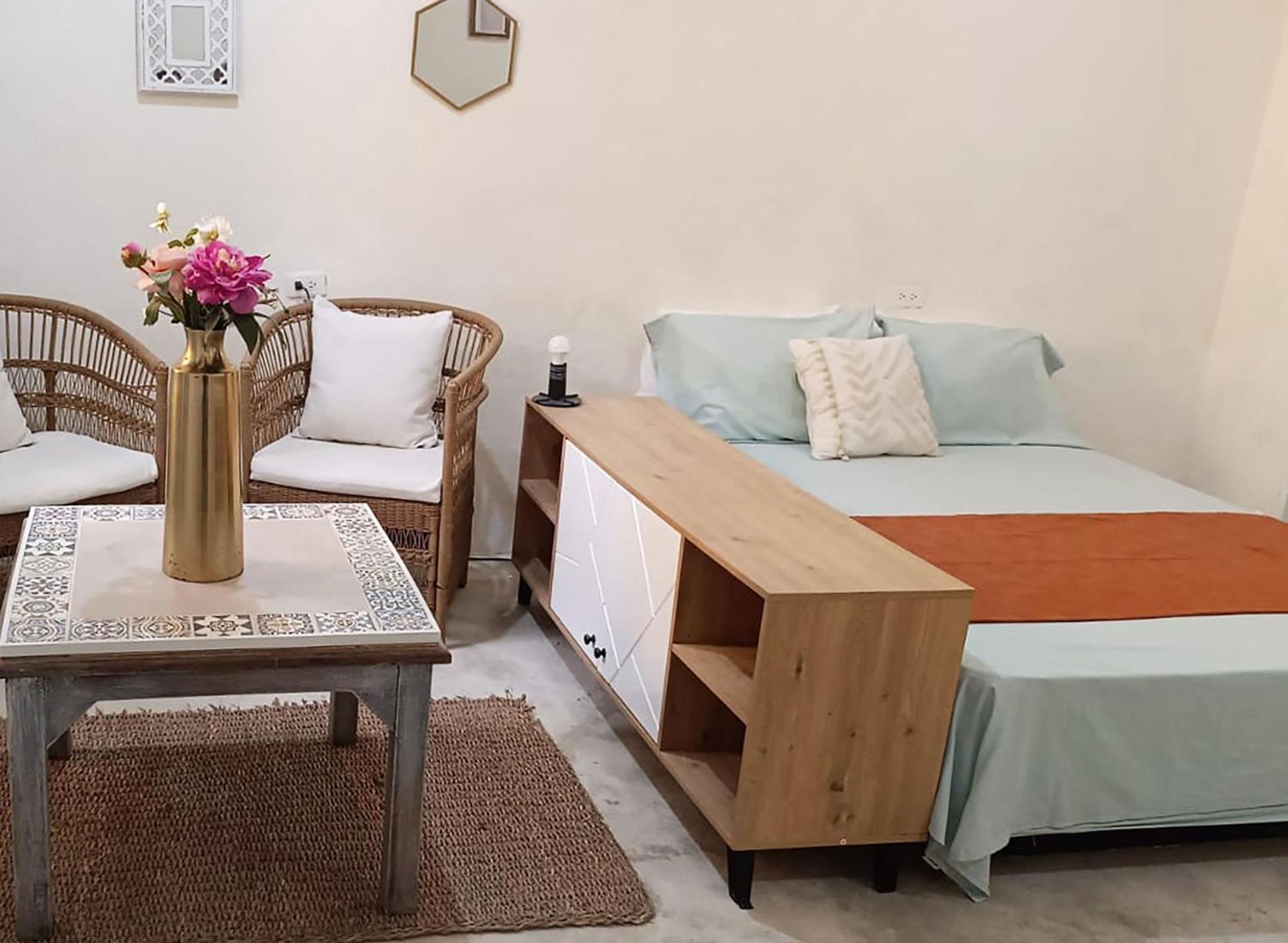 Casa de férias Great Location ! 4 Bedroom In The Heart Of *